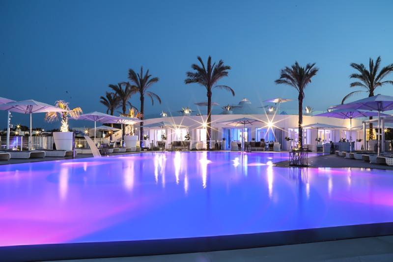אוסטוני Sole In Me Resort By Altoborgo מראה חיצוני תמונה