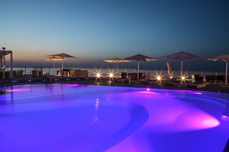 אוסטוני Sole In Me Resort By Altoborgo מראה חיצוני תמונה